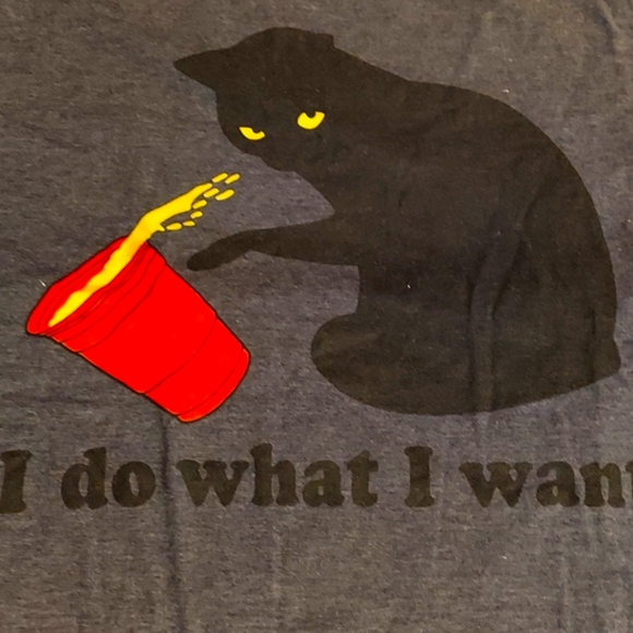 cat t-shirt - Picture 2 of 2